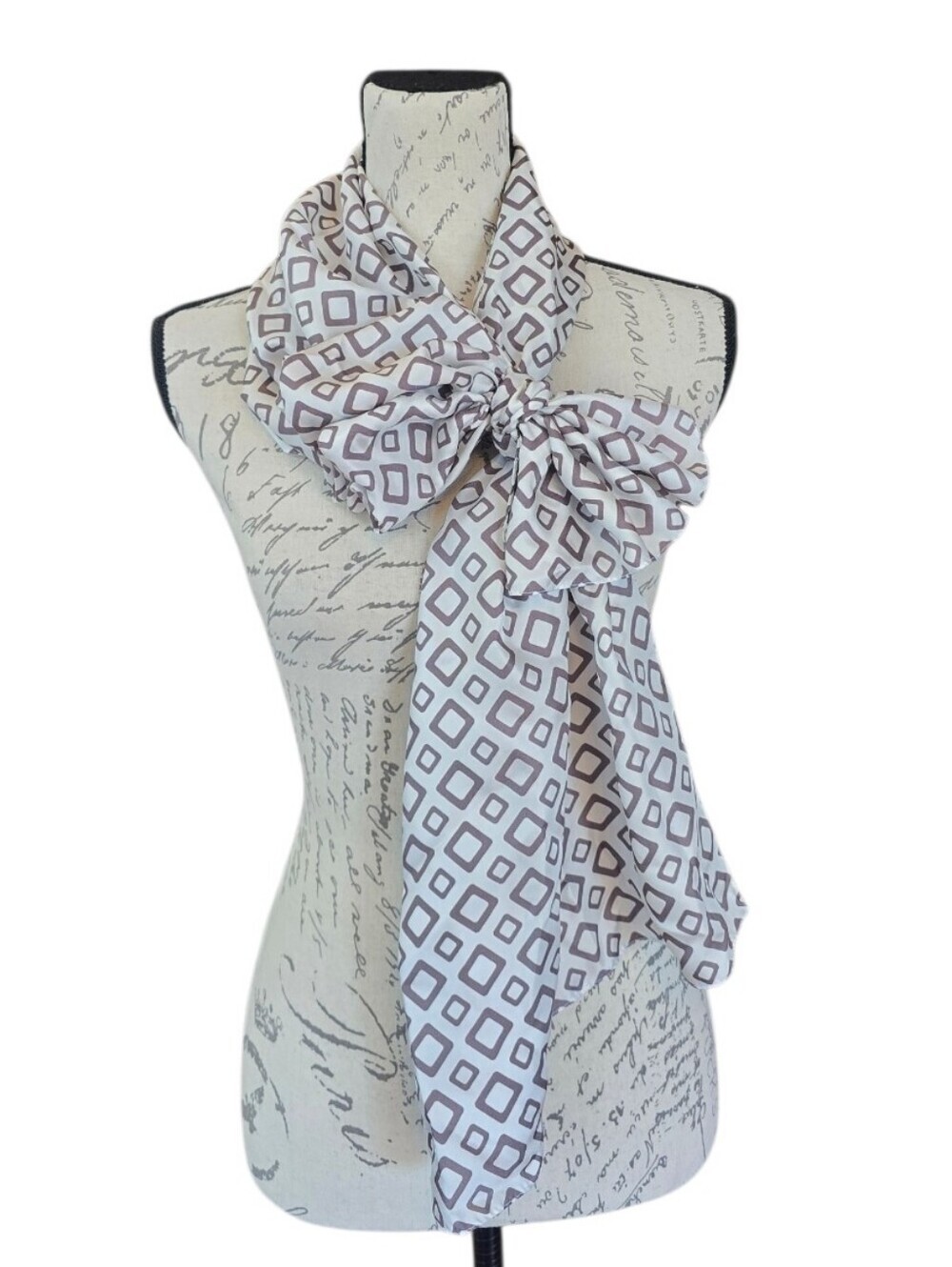 Tiffany Italian Silk Gray White Abstract Print Oblong Scarf